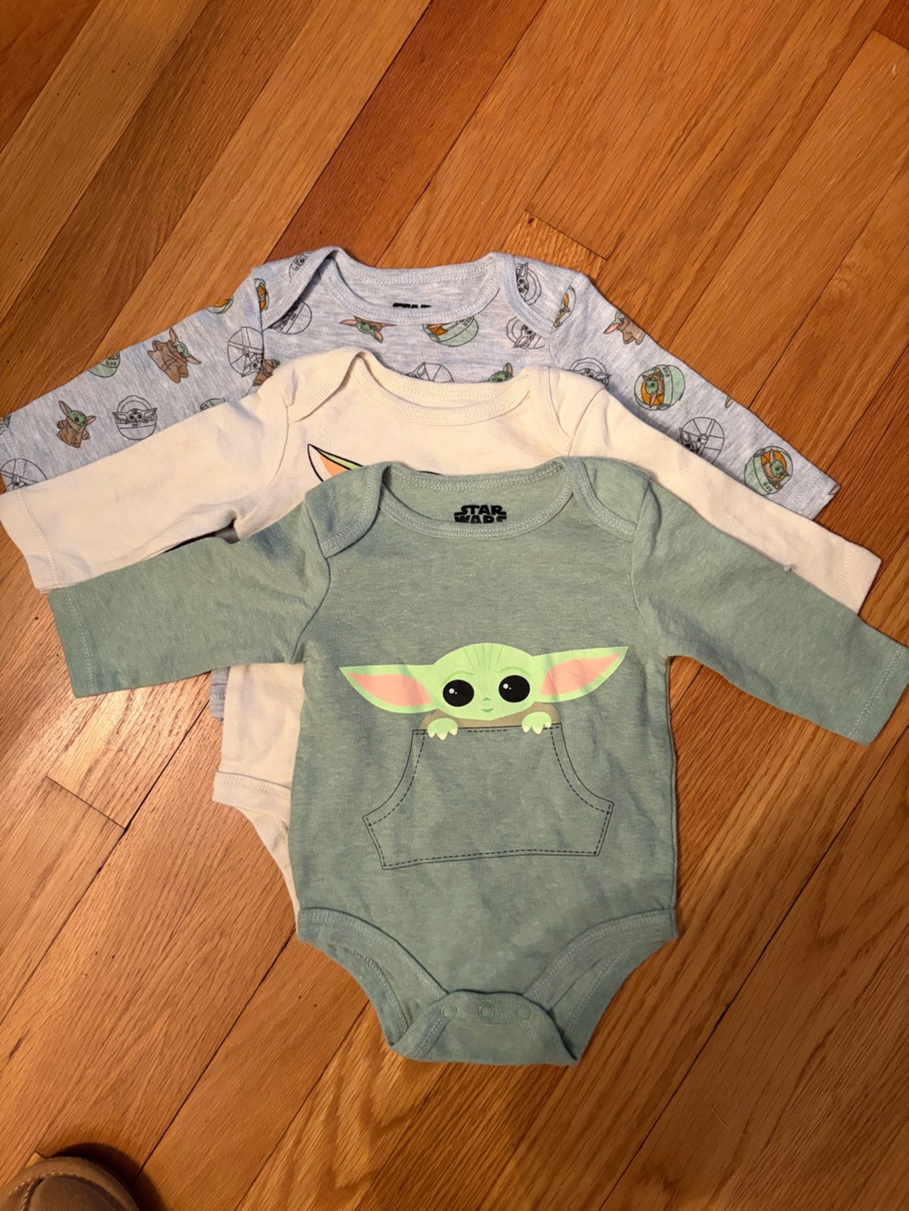 Star Wars EUC | 3-Pack Baby Longsleeve Onesies | Size: 0-3 Month